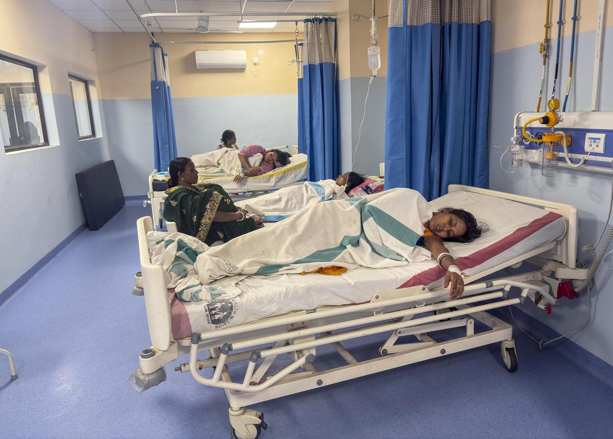 Injured devotees undergoing treatment at the Biharsharif Sadar Hospital in Nalanda.