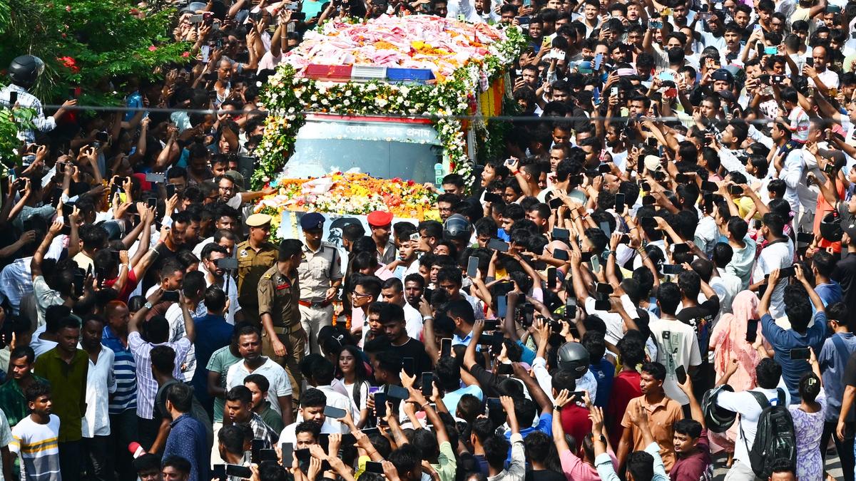 Guwahati unites in grief as fans pay last respects to Zubeen Garg