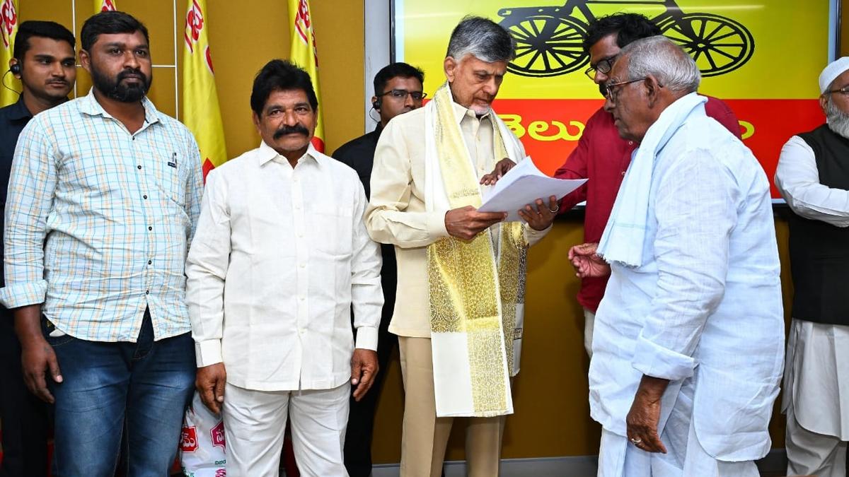 Farmers urge Chandrababu Naidu to stop construction of ethanol factory in village