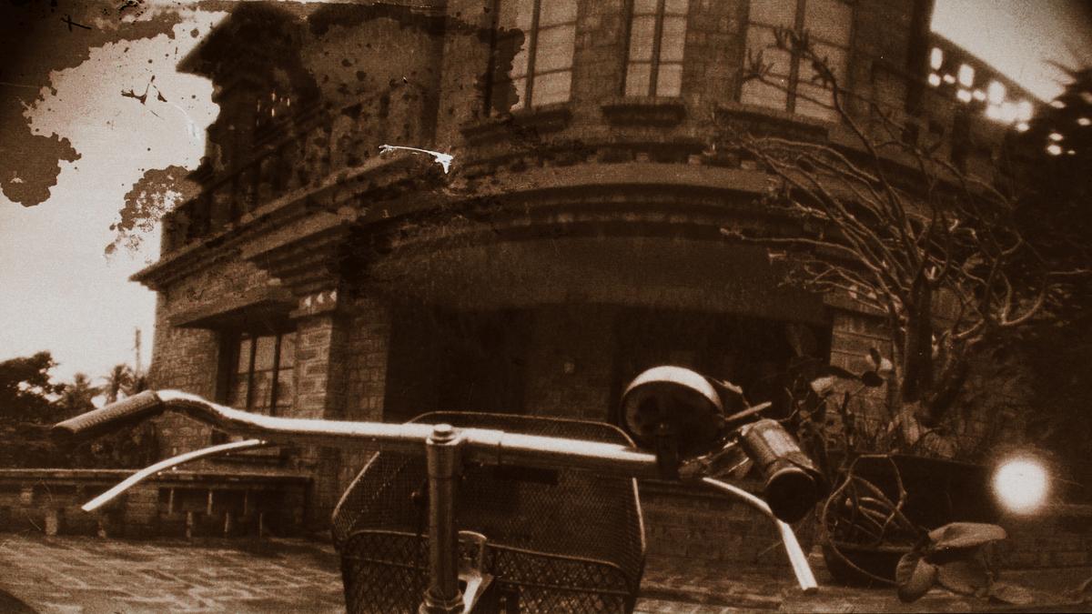 Indian Photo Festival 2023: How Arpan Mukherjee’s alternative photography looks beyond standardised norms Indian Photo Festival 2023: How Arpan Mukherjee’s alternative photography looks beyond standardised norms