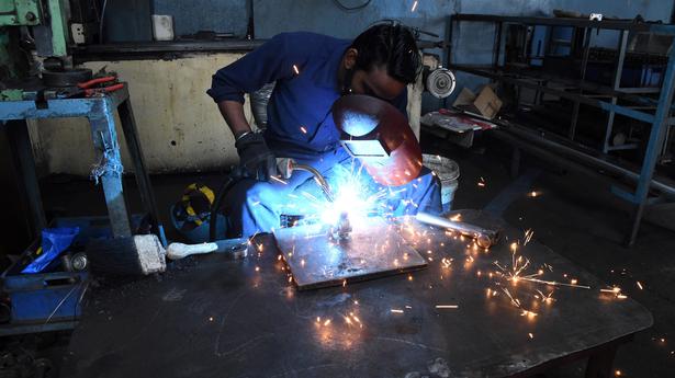 India manufacturing PMI hits 8-month high in July on new orders