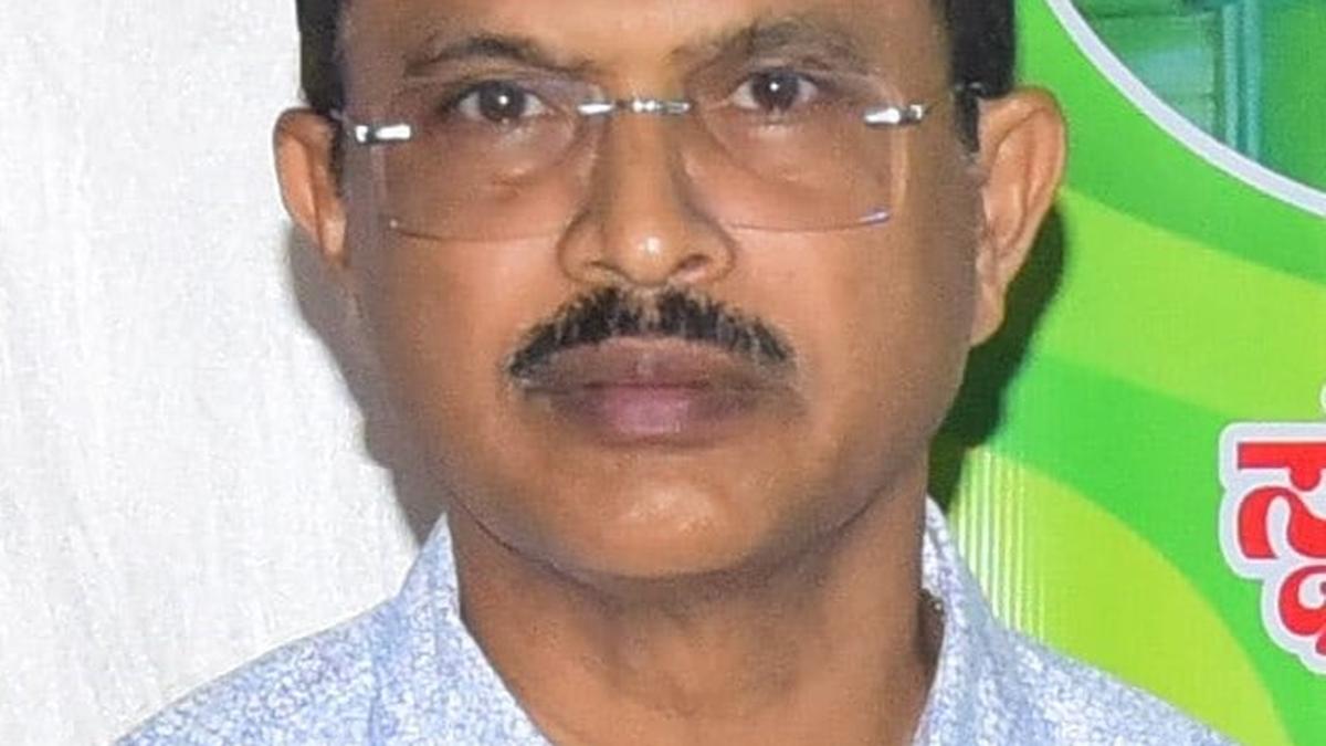 Lokayukta raids five properties linked to Udupi RTO; finds value of assets 133% beyond his known sources of income