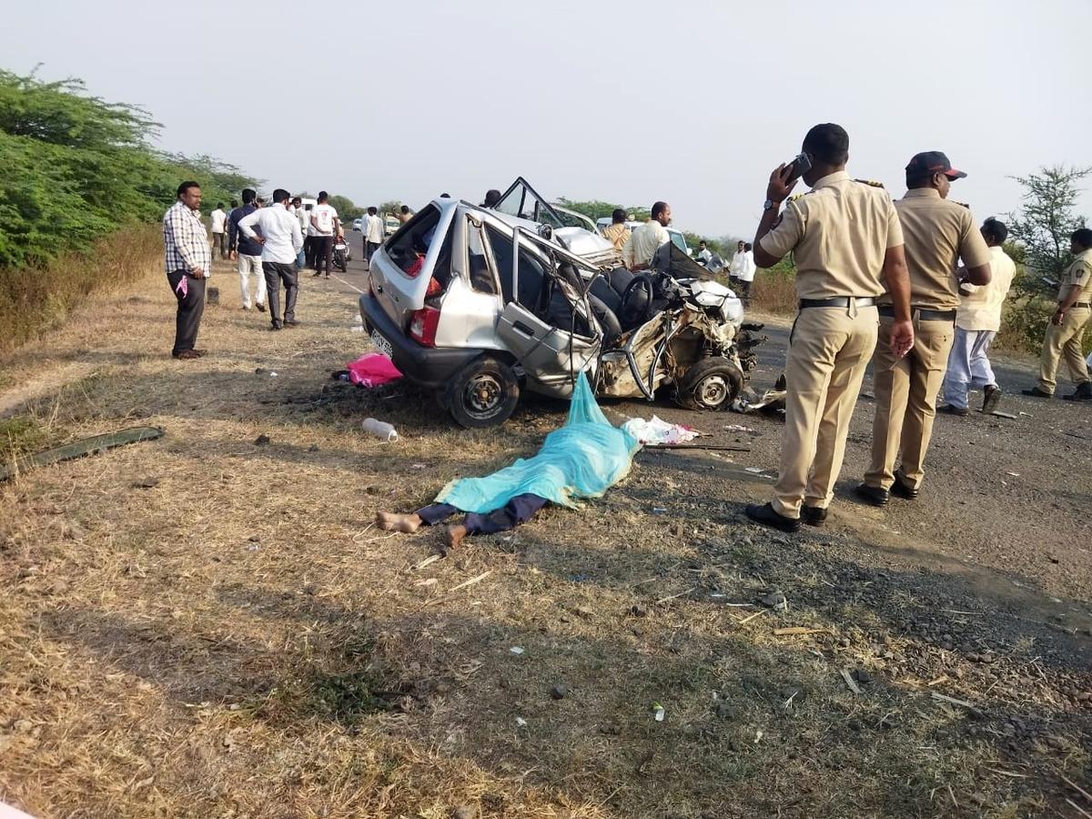 Three from Indi killed in road accident in Maharashtra