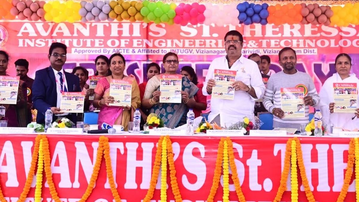 JNTU-GV to hone communication skills of rural students