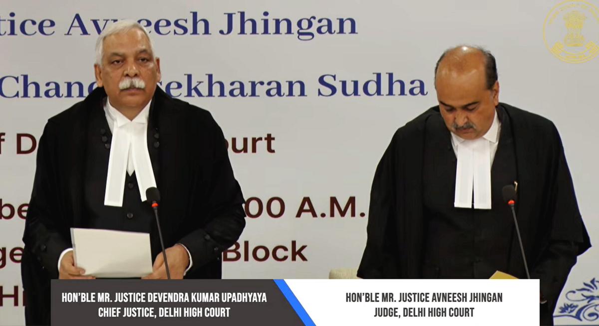 Chief Justice of the Delhi High Court Devendra Kumar Upadhyaya (left) administers the oath of office to Justice Avneesh Jhingan as a Judge of the Delhi High Court, in New Delhi. Videograb: X/@delhihighcourt-official4624 via PTI