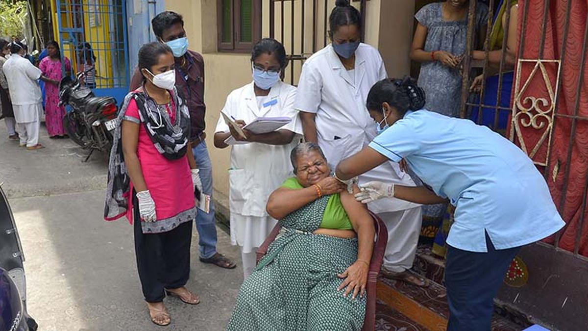 New Year celebrations till 1 a.m. in Puducherry; mask mandate back in public places