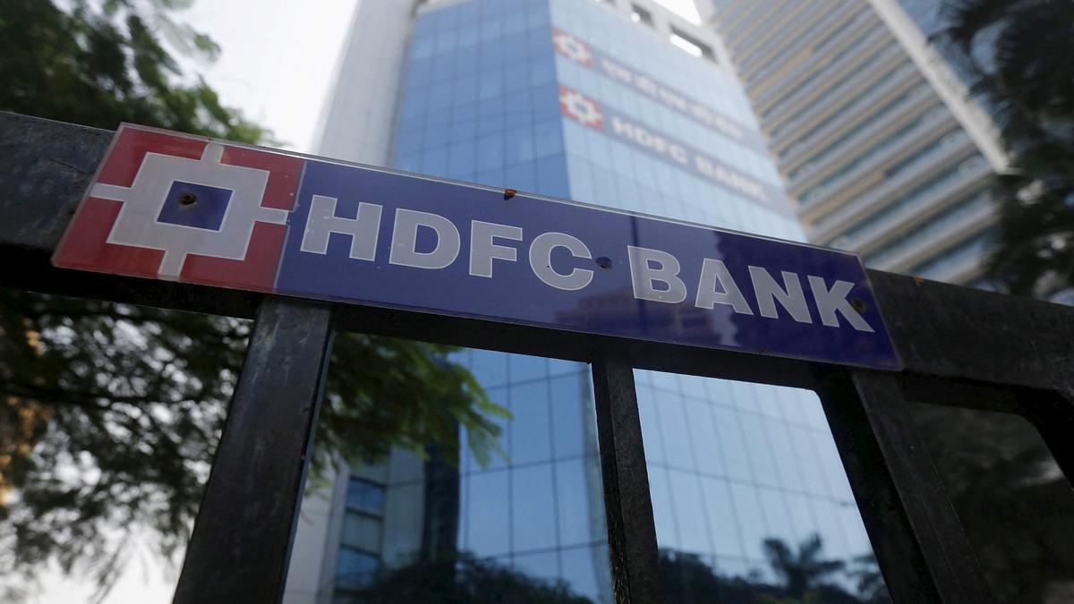 HDFC Bank Q1 net profit grows 30% to ₹11,952 crore