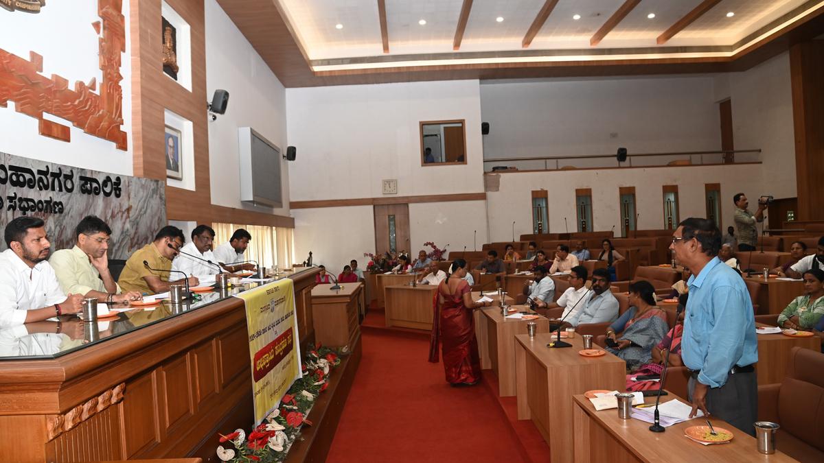 MCC incurring revenue loss by not collecting motor vehicle cess under Karnataka Municipal Corporations Act, 1976, says activist