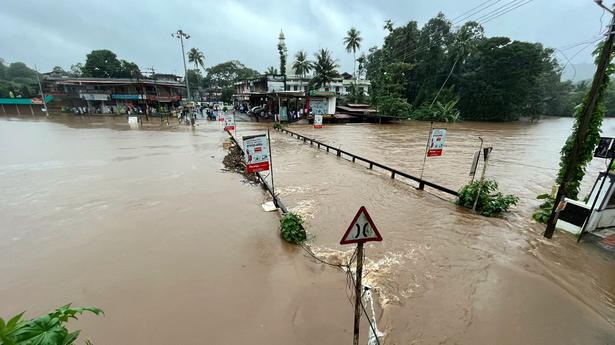 More rain forecast: red alert in 7 districts today