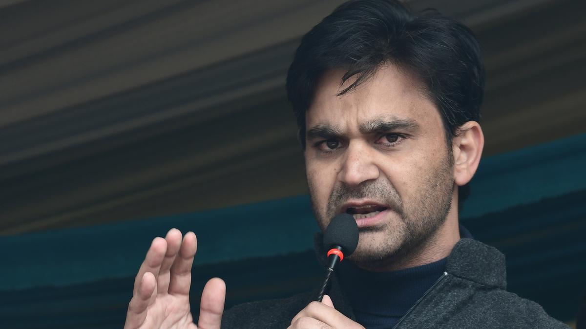 Jailed under UAPA,Yale University selects PDP leader Parra for International Leadership Center