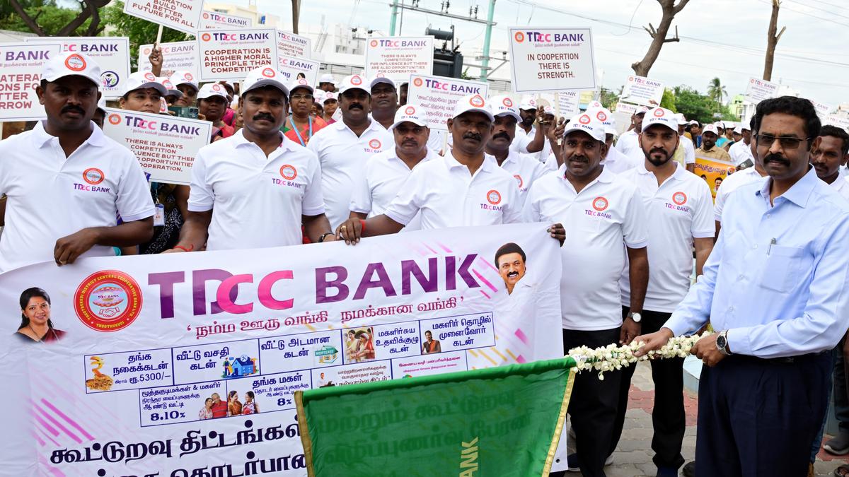 Take safe loans from cooperative societies, Collector appeals to public