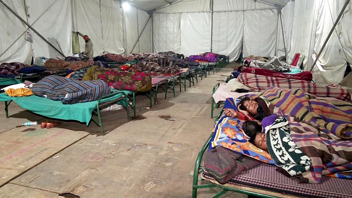 Delhi Urban Shelter Improvement Board sets up 235 tents for homeless in this winter