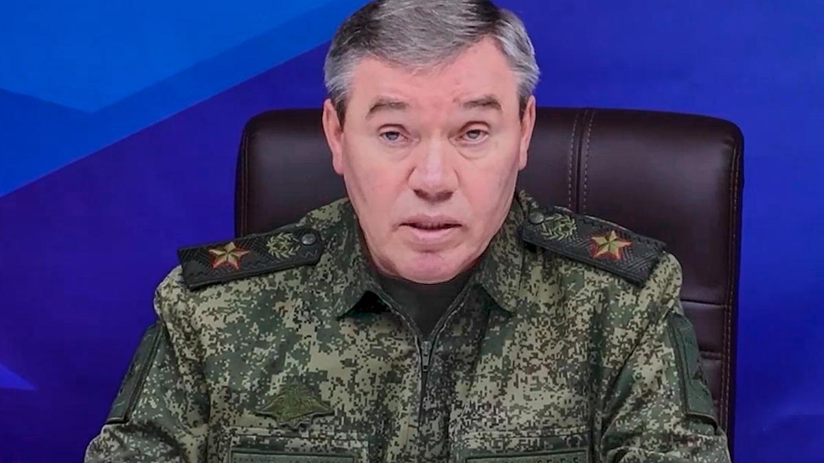 Russia’s military chief visits troops in east Ukraine: Defence Ministry