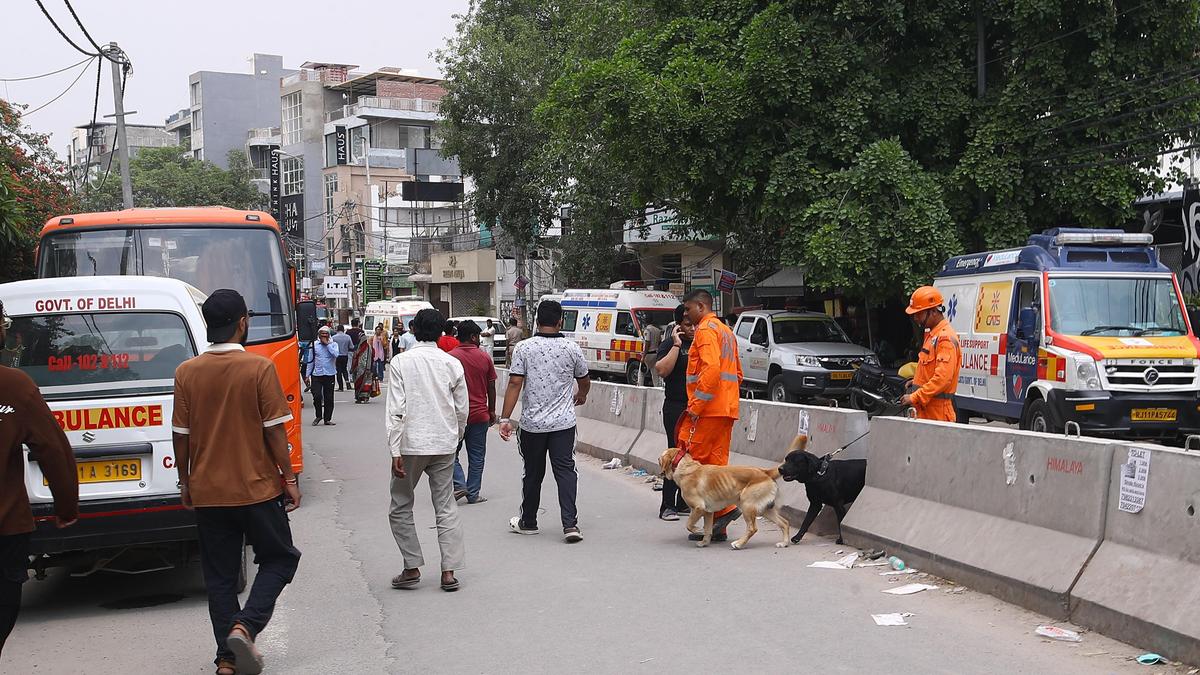 Saket building collapse: Rescue operation in final stage; FIR lodged, owner at large