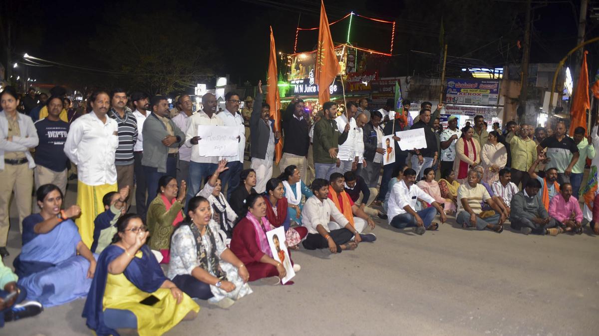 Protests and counter protests in Chikkamagaluru following BJP leader's arrest in Belagavi