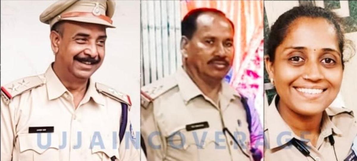 Unhel Police Station House Officer Ashok Sharma, Sub-Inspector Madan Lal and constable Aarti Pal. Photo: X/@DGP_MP Unhel Police Station House Officer Ashok Sharma, Sub-Inspector Madan Lal and constable Aarti Pal. Photo: X/@DGP_MP