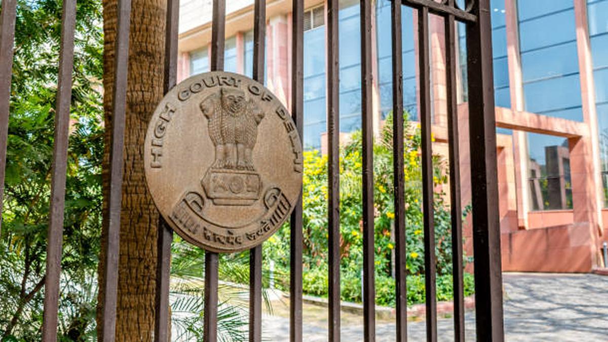 Delhi HC directs CBSE, govt to take action against “dummy” schools for fake admissions