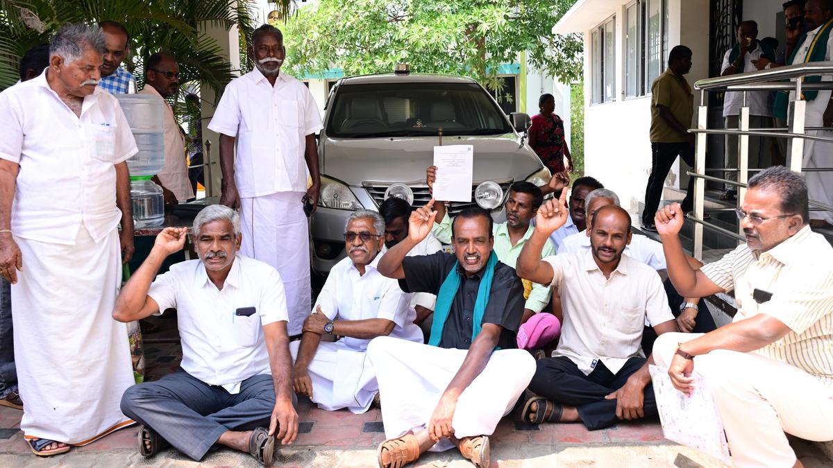 Farmers walk out of grievance redress meeting