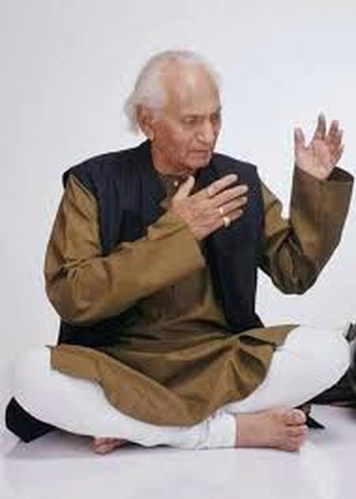 Gwalior Examnt PT. LK Pandit. Ashtapadis in Gharana have been composed in Raga Bahar