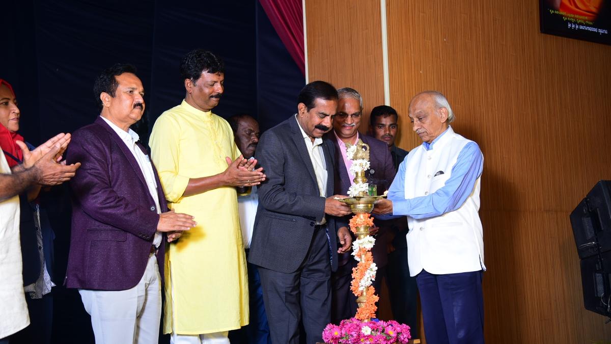 Three-day international seminar on bioscience technologies inaugurated