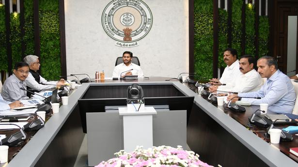 Andhra Pradesh: CM tells officials to make paddy procurement more transparent