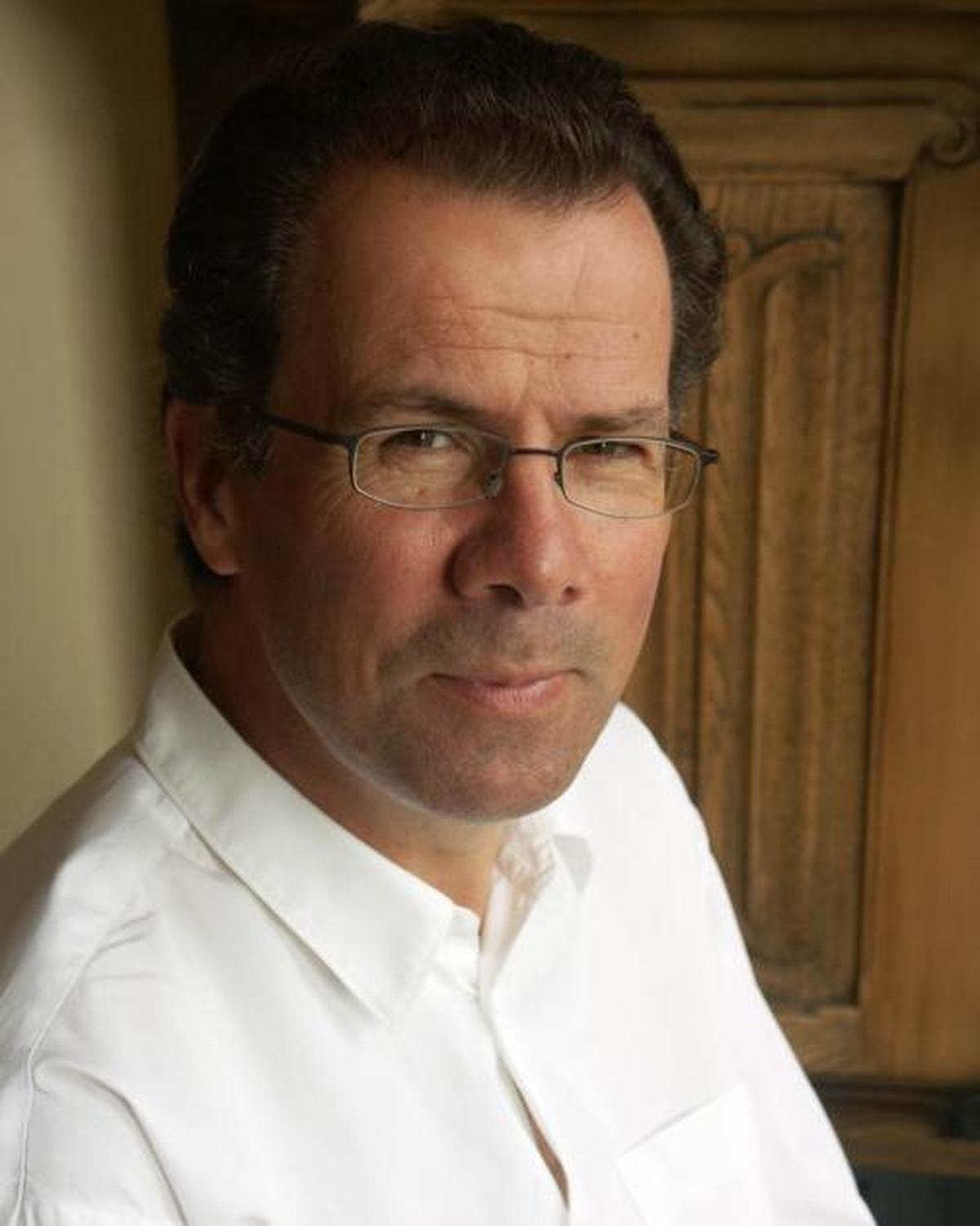 Author Jonathan Buckley Author Jonathan Buckley