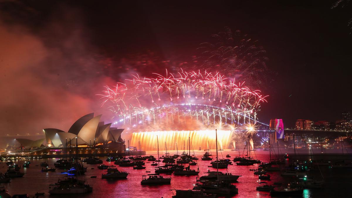2023 new year celebrations from across the world live updates