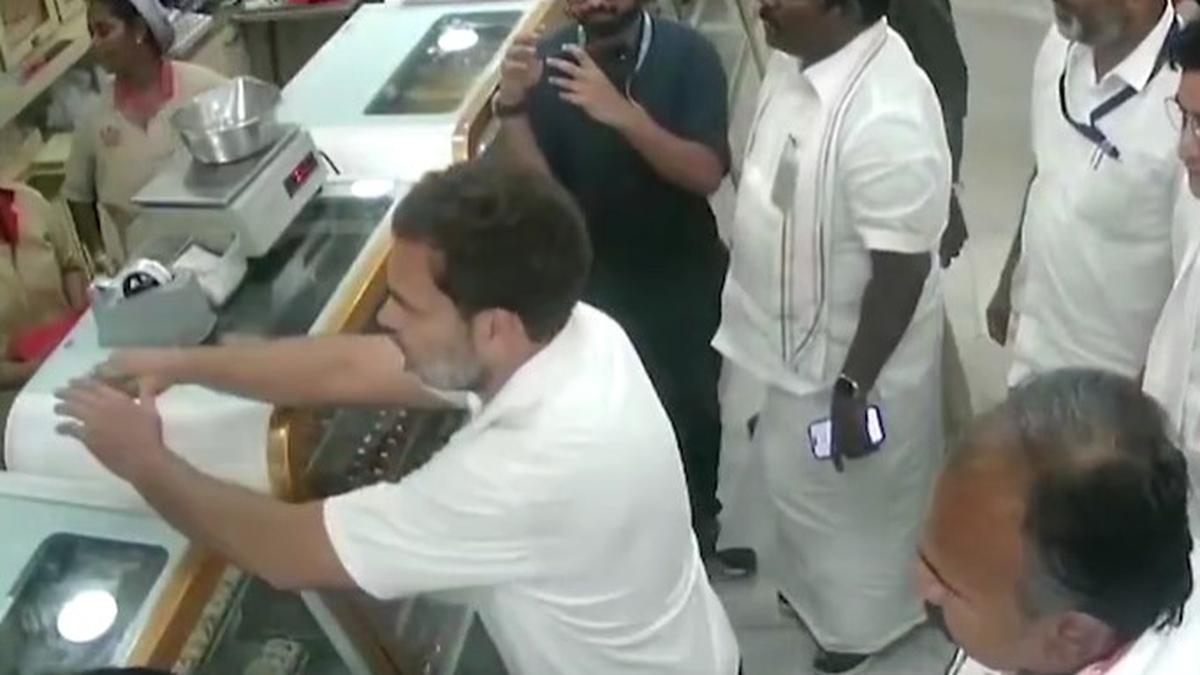 Lok Sabha polls | After Rahul Gandhi’s gesture, Stalin says INDIA alliance will deliver a ‘sweet’ victory to him