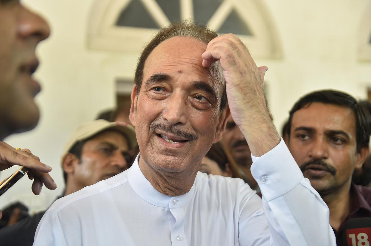 Four more Congress leaders, 12 Apni Party workers, resign in support of Ghulam  Nabi Azad in J&K - The Hindu