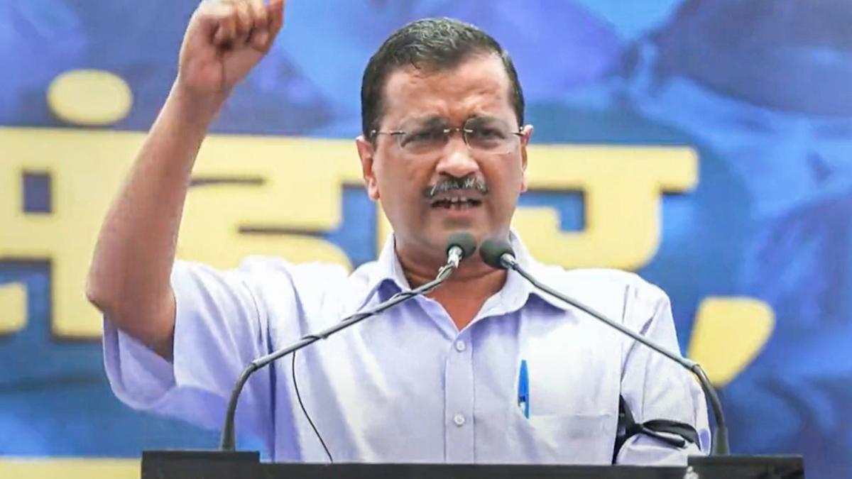 People of Gujarat must get free electricity: Kejriwal