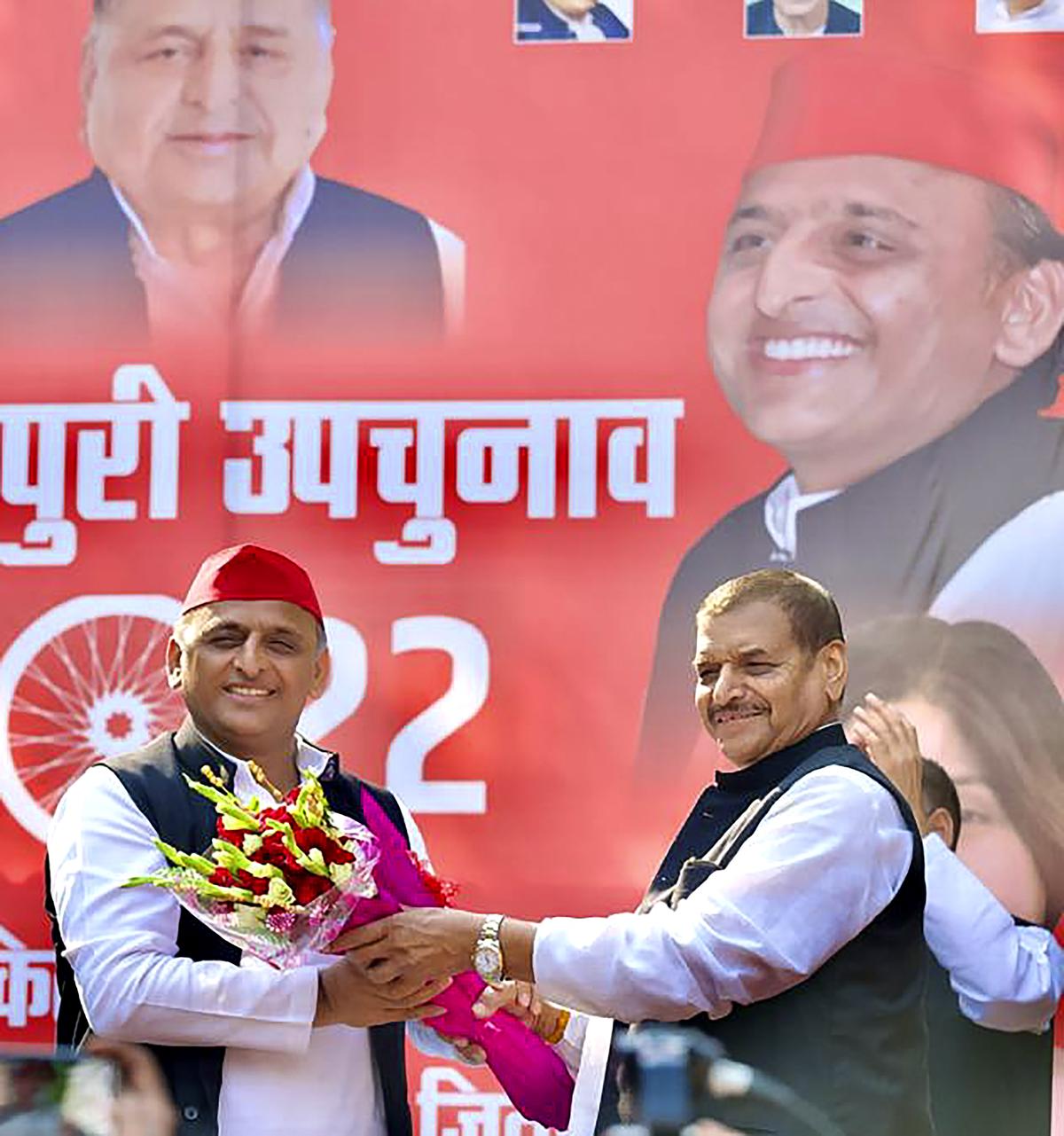 Will ensure Dimple wins Mainpuri bypoll, Shivpal tells Akhilesh