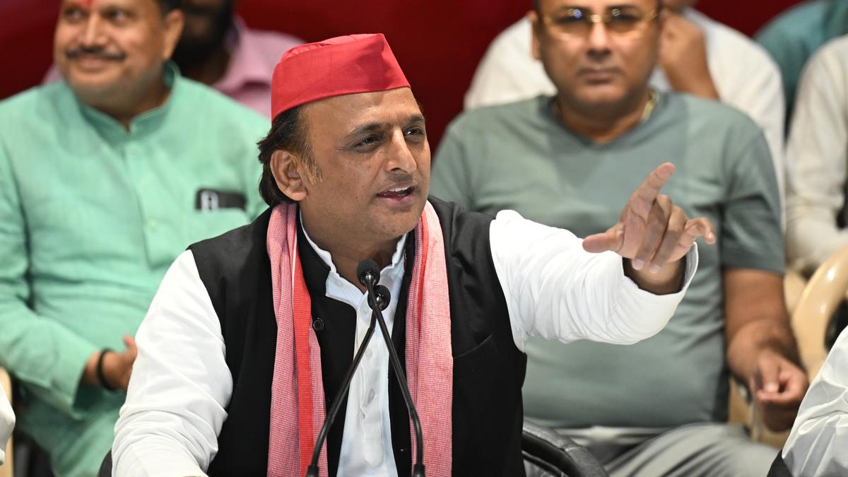 Those who talk of 'One Nation, One Election' cannot manage examinations on single day: Akhilesh Yadav