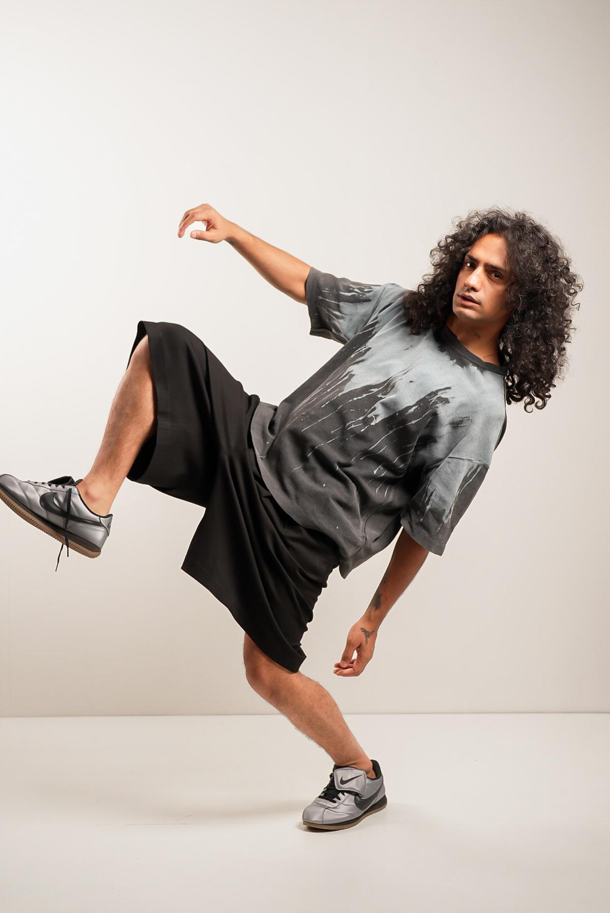 Naalayak durante uma sessão de fotos