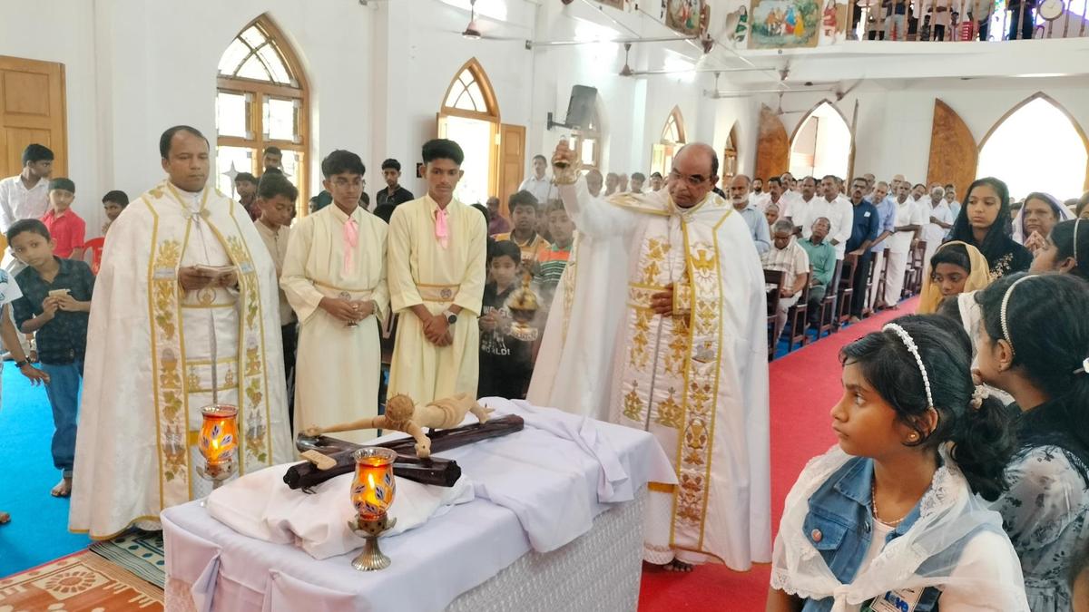 Good Friday observed in Belthangady