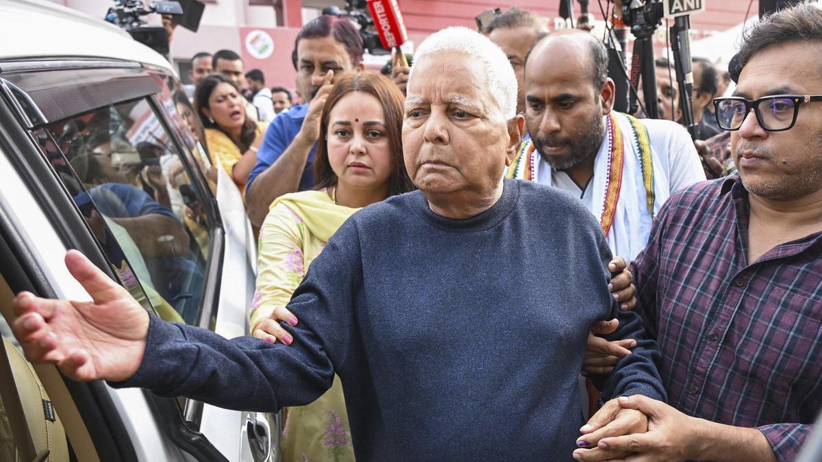 Land for jobs 'scam': Delhi court defers order on framing charges against Lalu Prasad, others