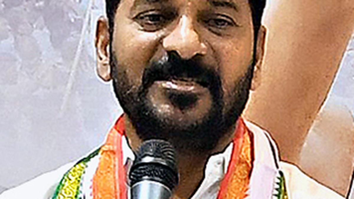 DSC notification issued to cheat aspirants, says Revanth