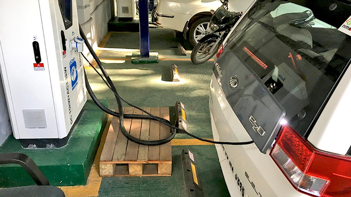 Karnataka to set up EV charging stations in RTO offices and highways