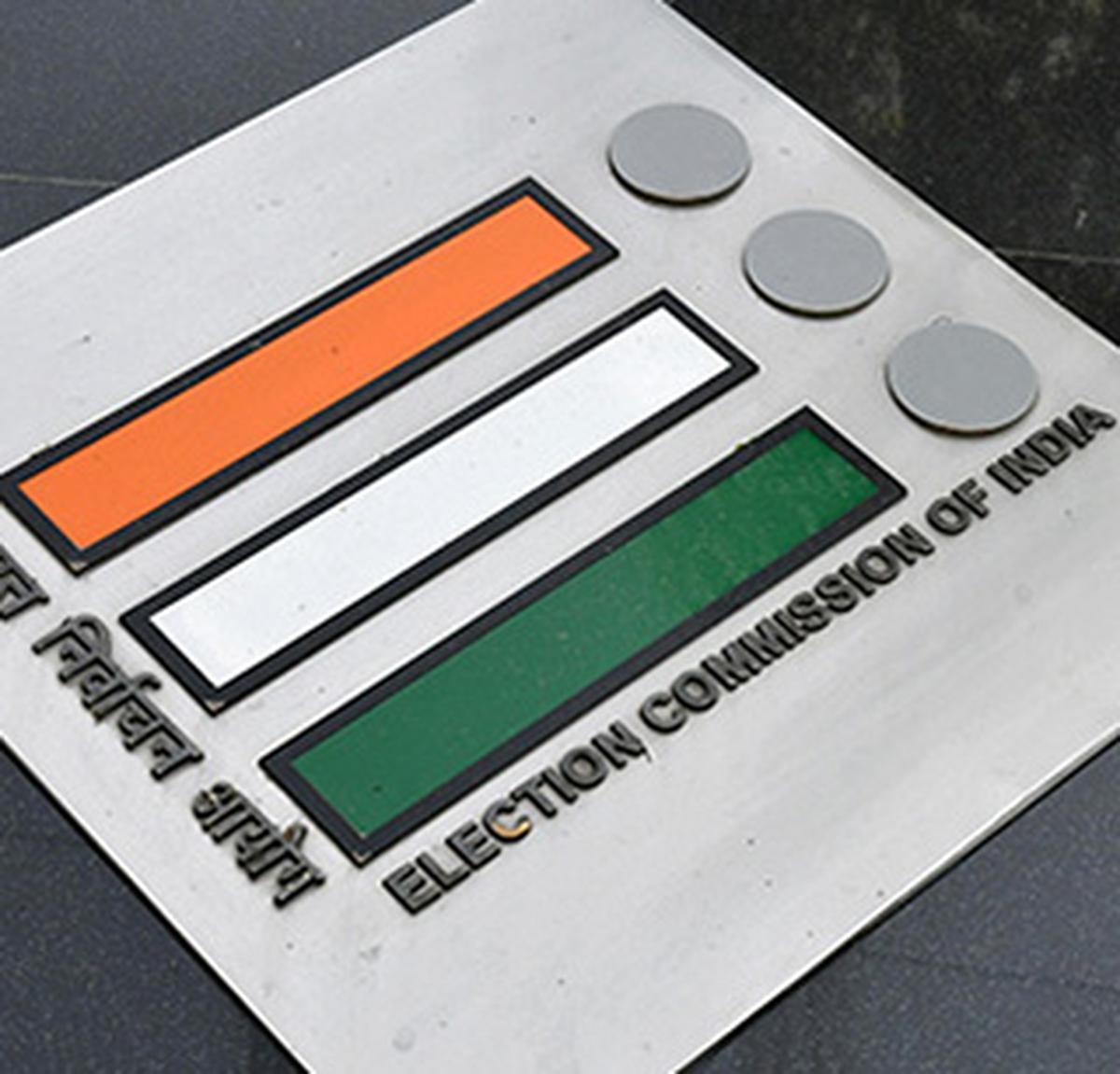 Gujarat Assembly polls | Over 900 government, police officials transferred after Election Commission’s warning