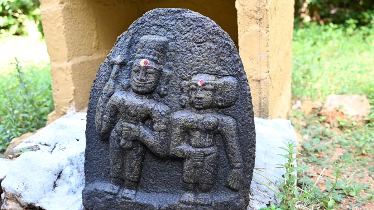 Over 250-year-old memorial stone identified in Erode district