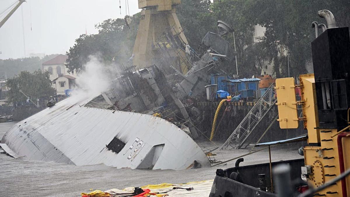 Navy Chief reviews damage to warship INS Brahmaputra in Mumbai dockyard