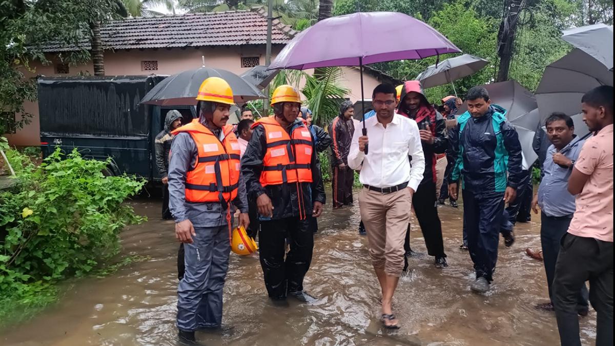 Heavy rain inundates many parts of Udupi city