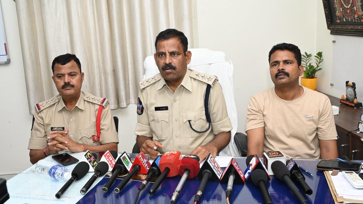 Impersonating as forest personnel trio ‘gangrape’ Dalit minor girl in Chittoor district