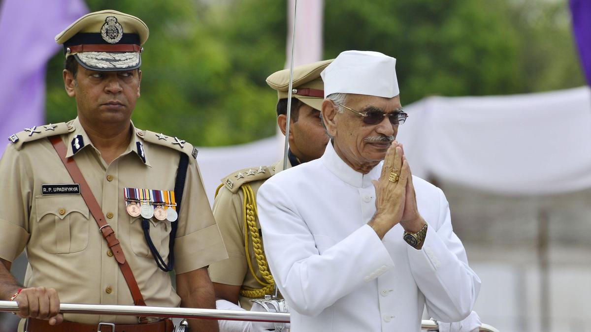 In Pictures: Former Union Minister Shivraj Patil (1935-2025)