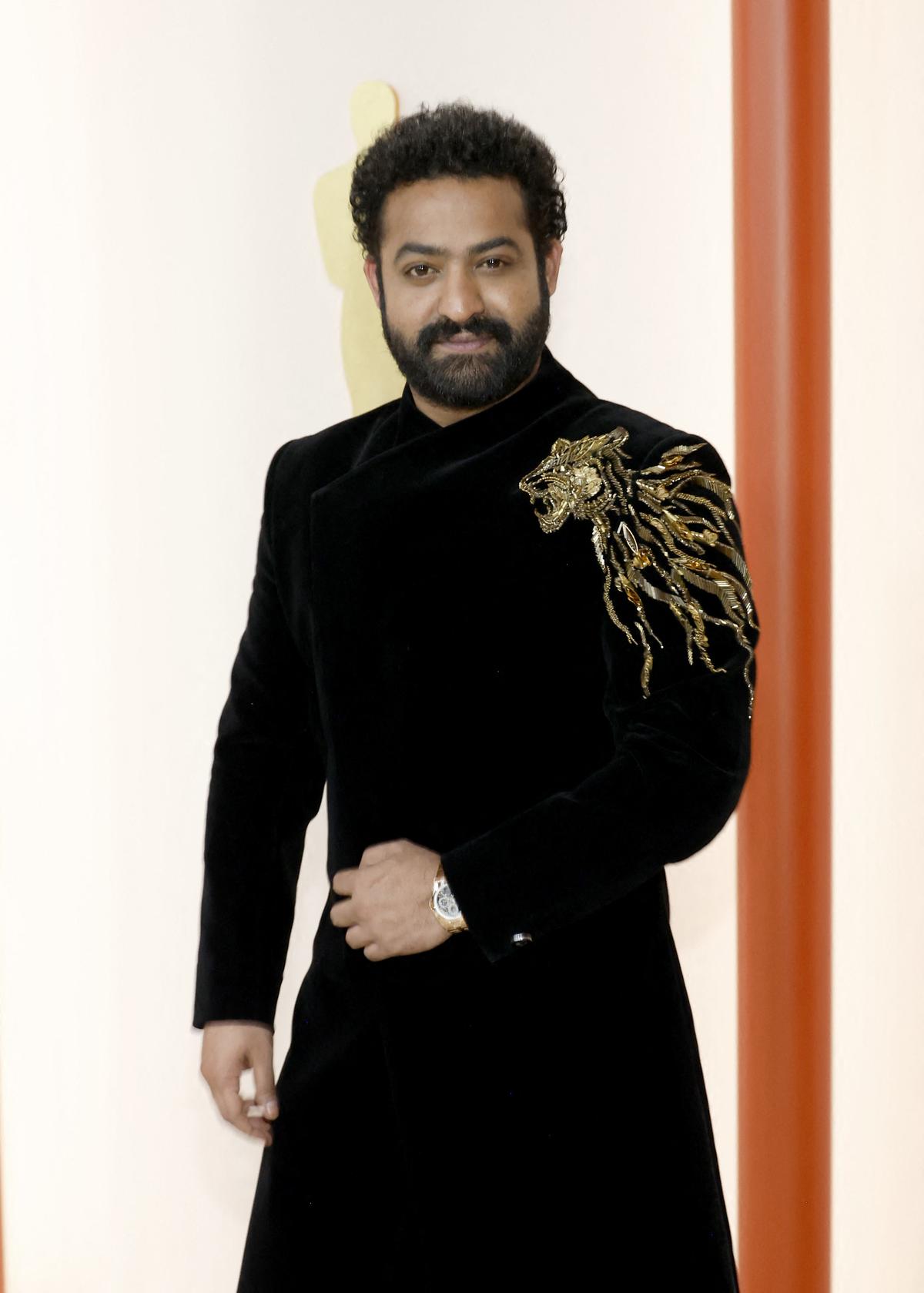 Oscars carpet 2023 ‘RRR’ stars Ram Charan, Jr. NTR arrive at the