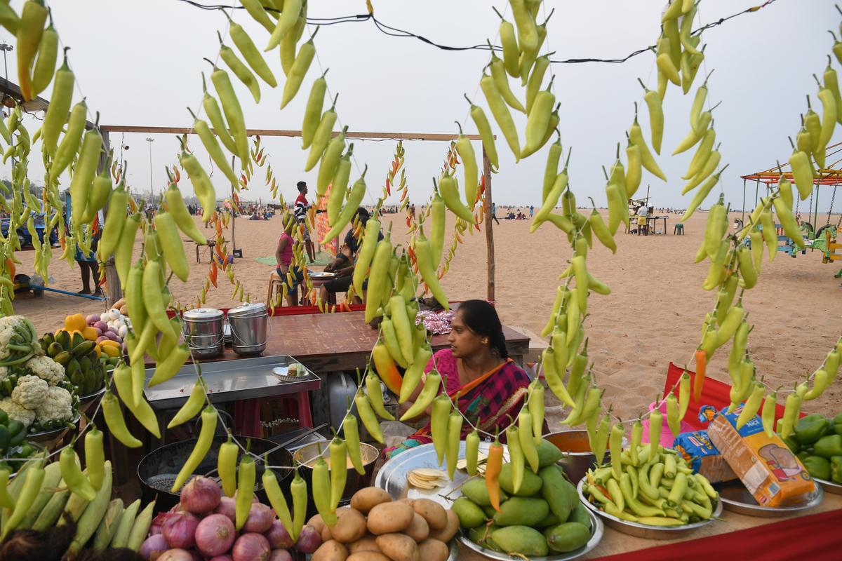 A Bajji stall on Marina beach 