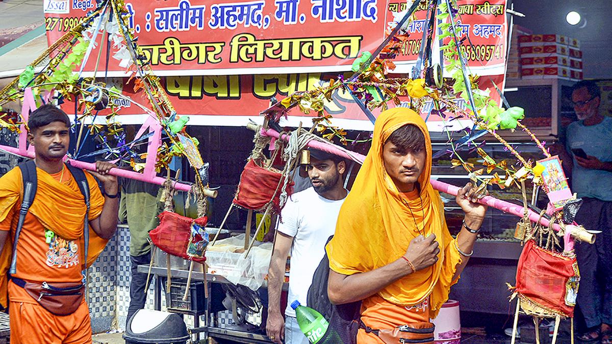 Kanwar Yatra eateries row: Supreme Court halts U.P., Uttarakhand GOs to diplay the name of the owner