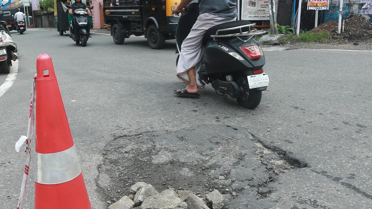 Mechanised devices for flood control, cleaning of drains to be procured for Kochi