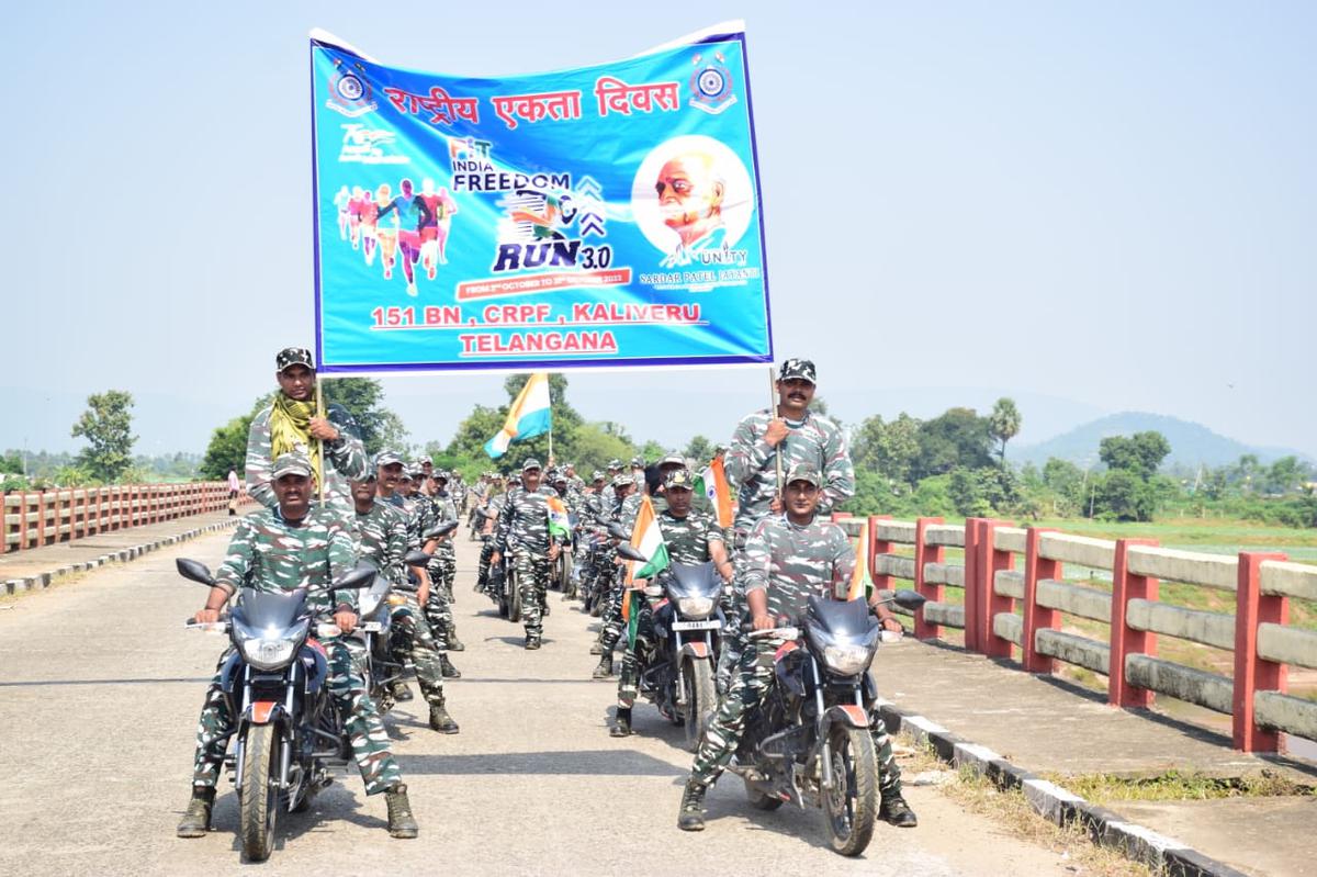 CRPF holds bike, cycle rallies on the eve of National Unity Day