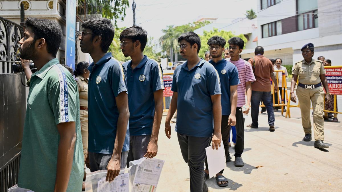 Madras High Court refuses to order re-conduct of NEET-UG 2025 for candidates affected by power outage