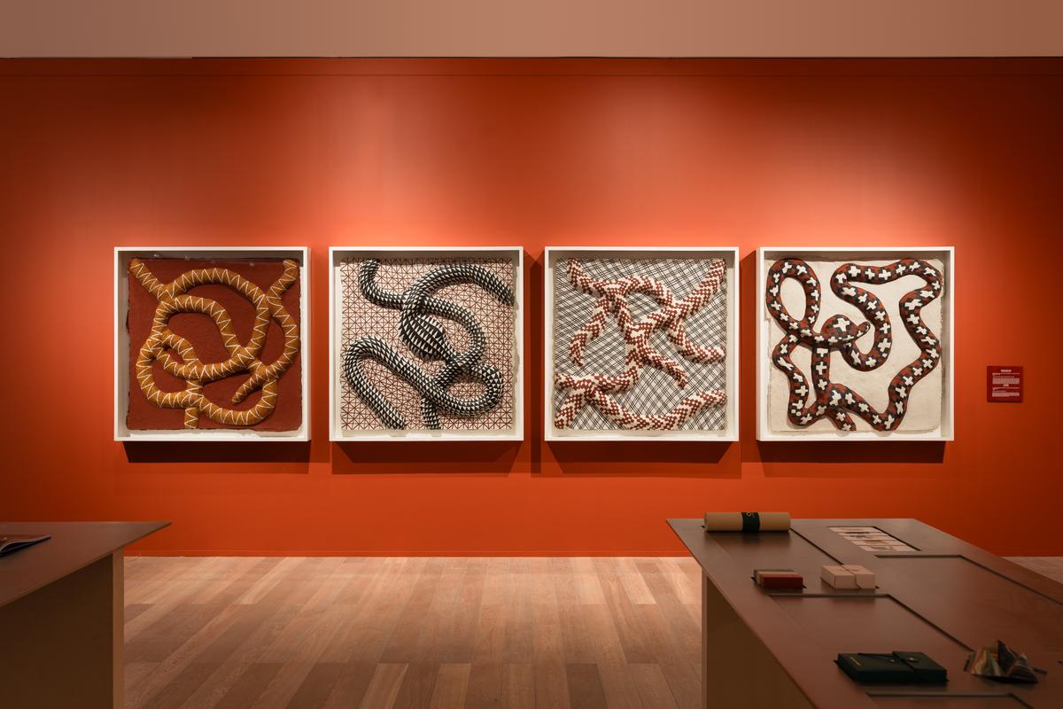 Radha Sollur, a chittara artist, takes inspiration from her heritage and ritual nagamandala drawings to make these sculptural forms in paper, a homage to the
powerful symbolism of snakes. Radha Sollur, a chittara artist, takes inspiration from her heritage and ritual nagamandala drawings to make these sculptural forms in paper, a homage to the
powerful symbolism of snakes.